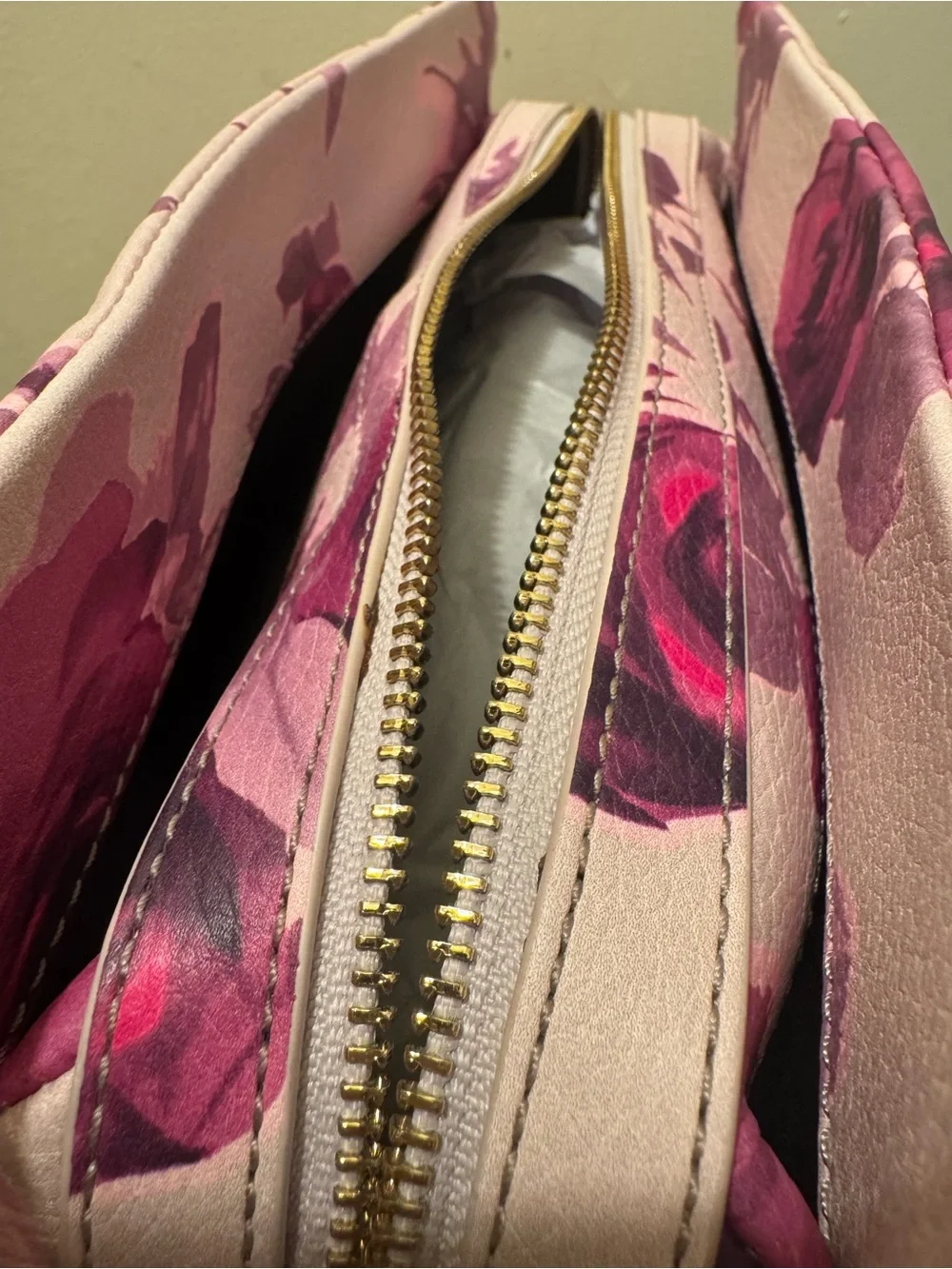 Kate Spade Emerson Place Roses Olivera Satchel Plum Dawn
